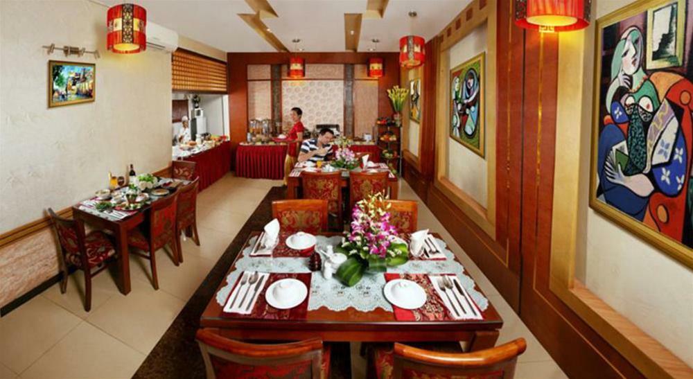 Aquarius Grand Hotel Hanoi Restaurant photo